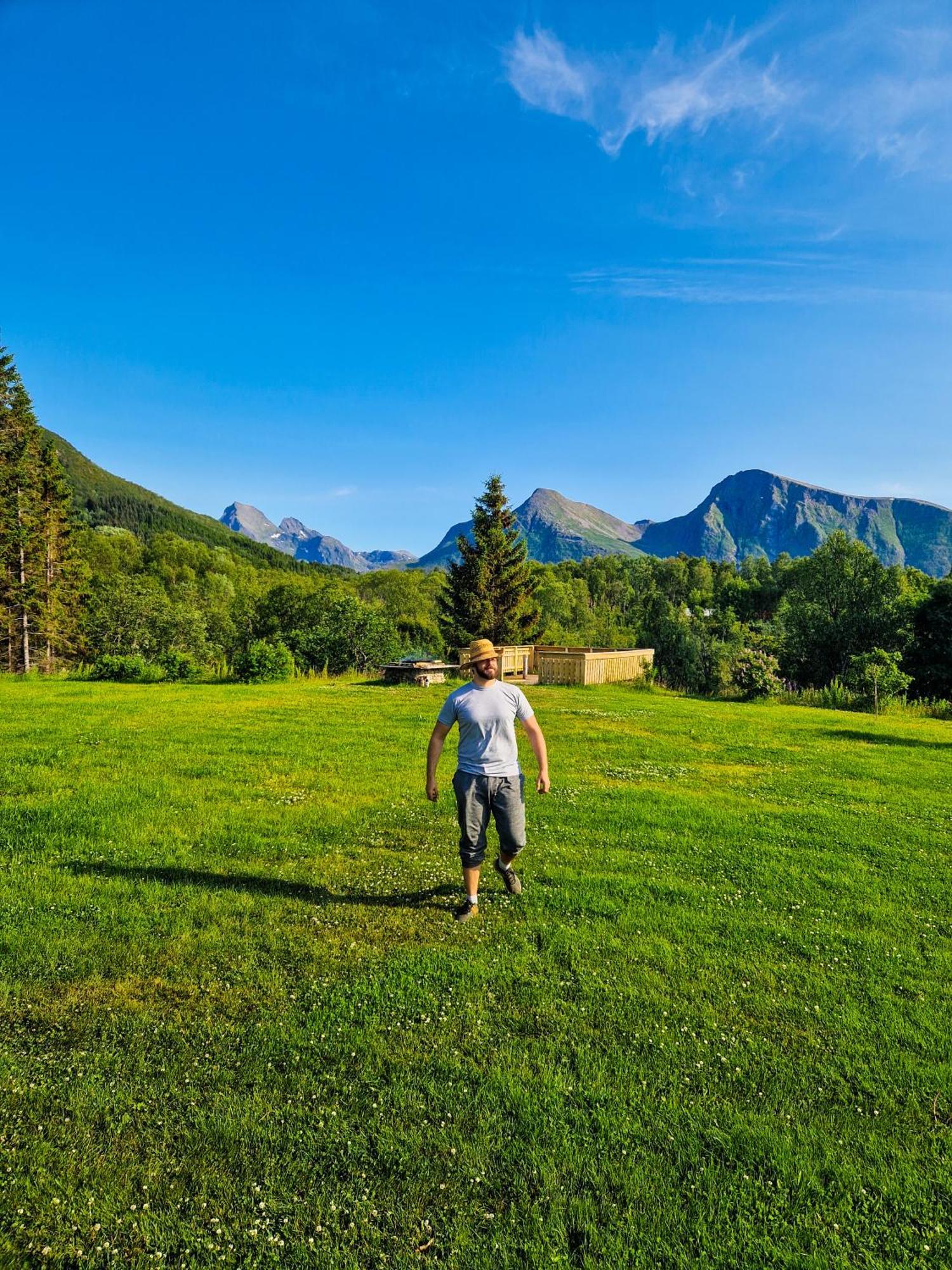 Happy Camper Living Hotel Sortland Buitenkant foto